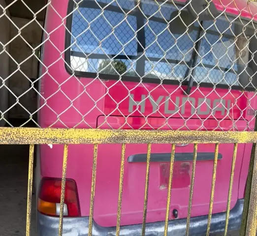 Xe Ô Tô Khách Nhãn Hiệu Huyndai, Số Loại Country (29 Chỗ Ngồi) Hết Niên Hạn Sử Dụng Và Không Được Phép Lưu Hành Theo Quy Định Xe Ô Tô Khách Nhãn Hiệu Huyndai, Số Loại Country (29 Chỗ Ngồi) Hết Niên Hạn Sử Dụng Và Không Được Phép Lưu Hành Theo Quy Định