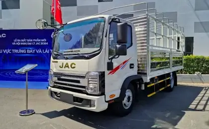 Jac N250s E5 2.5 Tấn Thùng 4.4m