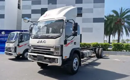 Xe Tải Jac N900 Plus E5 9 Tấn Thùng 7m, Động Cơ Cummins Mỹ