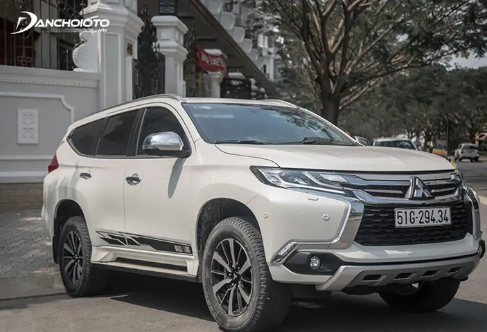 Mitsubishi Pajero Sport 2015 – 2017