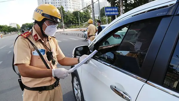 Mức Phạt Đối Với Ô Tô 7 Chỗ Chở Quá Số Người Quy Định