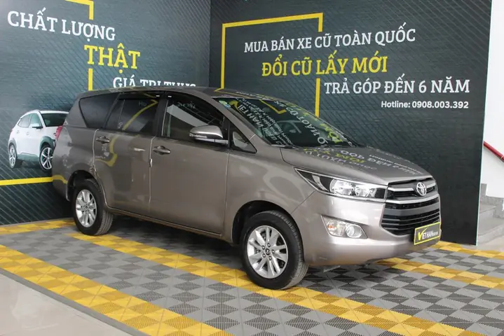 Những Mẫu Ô Tô Cũ Giá Khoản 900 Triệu Nên Tham Khảo: