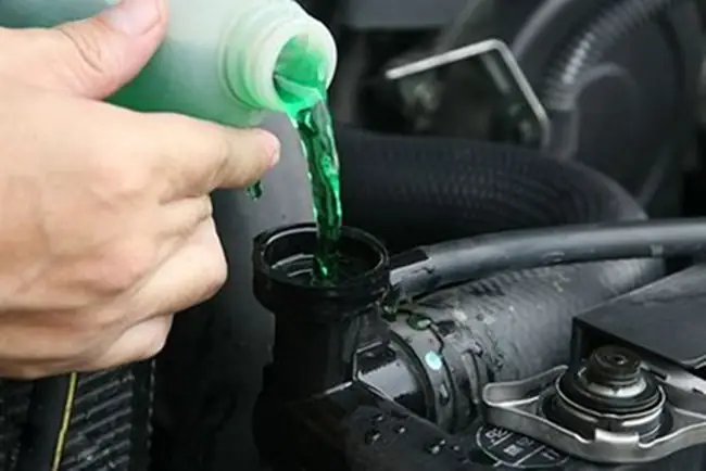 Cách Xử Lý Khi Động Cơ Xe Ô Tô Quá Nóng