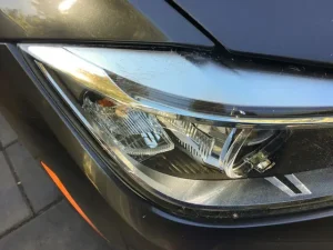 Bước 1 - Tháo Cụm Đèn Pha