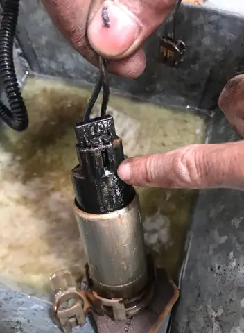 Róc Máy Xe Ô Tô: Nguyên Nhân, Dấu Hiệu Và Cách Xử Lý Triệt Để