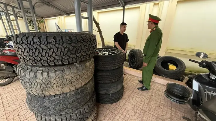 Đắk Lắk: Bắt Thanh Niên Trộm Bánh Xe Ô Tô Liên Tỉnh