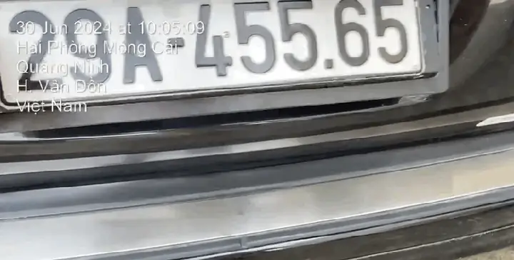 Vụ Xe Land Cruiser "hô Biến" Biển Trắng Thành Biển Xanh 80b: Vì Sao Bị Phát Hiện?- Ảnh 1.