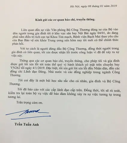 Bộ Trưởng Bộ Công Thương Xin Lỗi Dân Vụ Xe Biển Xanh Đón Người Thân - Ảnh 1.