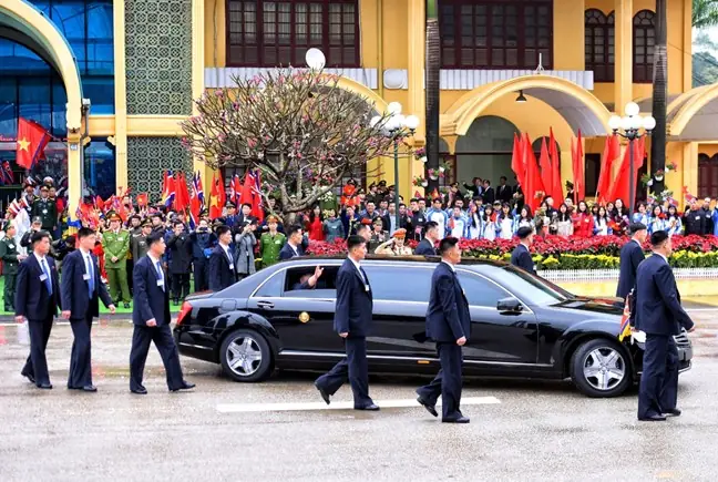 Xe Ô Tô Bọc Thép Tai Viet Nam