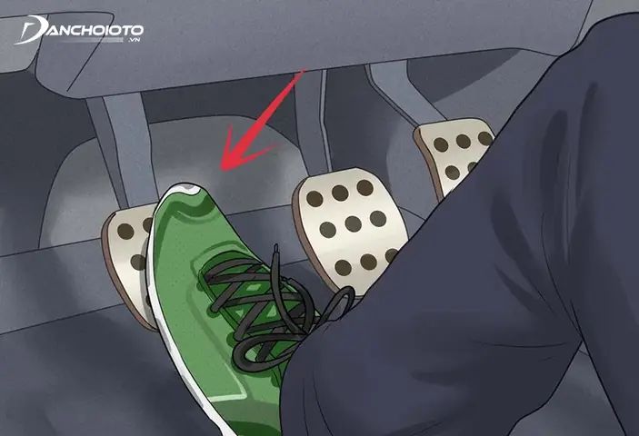 Hướng Dẫn Chạy Xe Ô Tô Số Sàn