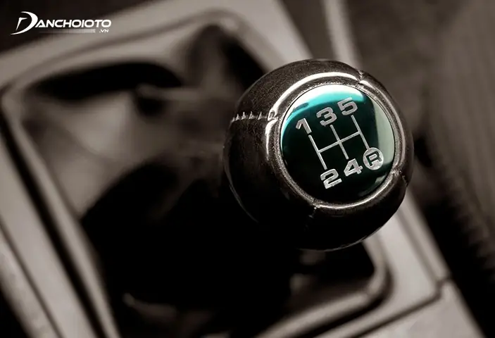 Cách Vào Số Xe Số Sàn