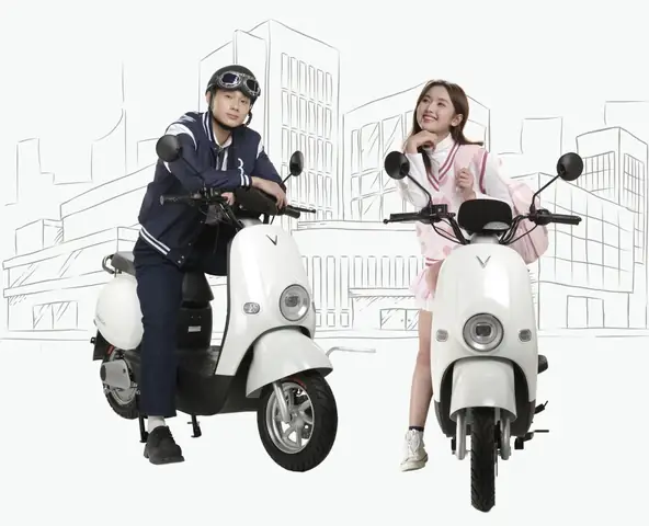 Xe Ô Tô Chiê N Xa Thâ N Thu