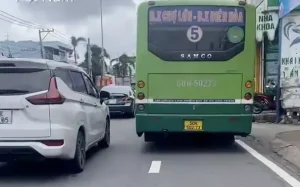 Xe Ô Tô Chiếm Làn Xe Máy: Luật, Mức Phạt Và Kinh Nghiệm Lái Xe An Toàn