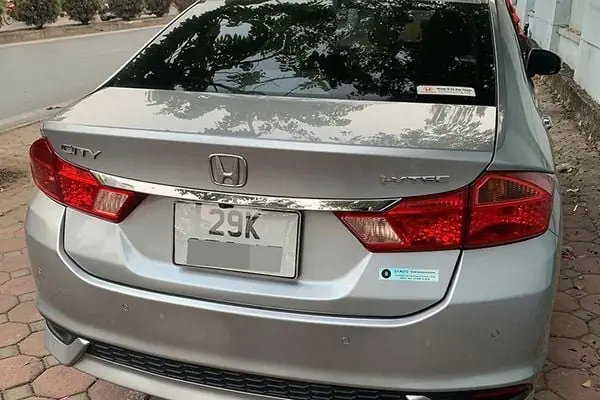 Sẽ Không Phân Biệt Chữ Cái Trên Biển Số Xe Ô Tô Từ Năm 2025