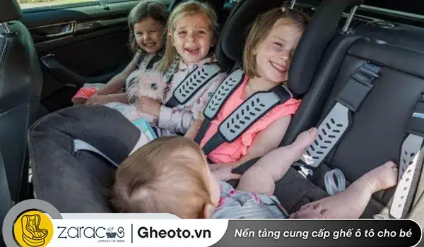 Xe Ô Tô 5 Chỗ Chở Được Mấy Trẻ Em ?
