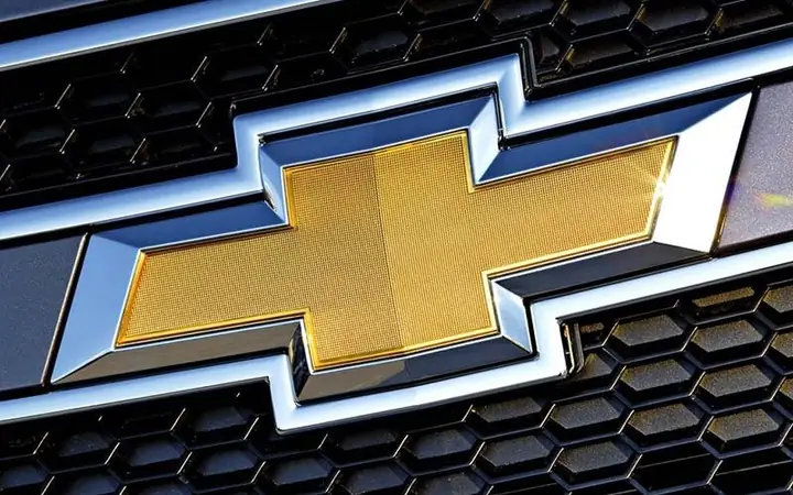 Xe Ô Tô Có Dấu Cộng: Giải Mã Ý Nghĩa Và Công Nghệ Đằng Sau