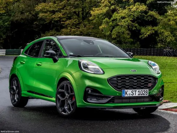 Hình Ảnh Ford Puma St 2025