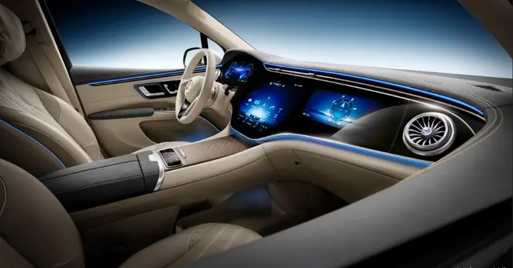 Xe Ô Tô Có Nội Thất Tốt