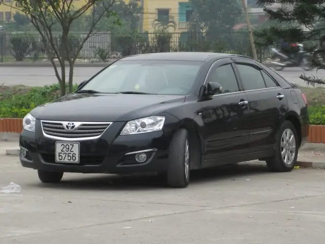 Đánh Giá Chi Tiết Xe Ô Tô Con Camry 2.4g 2007: Lựa Chọn Đáng Cân Nhắc?