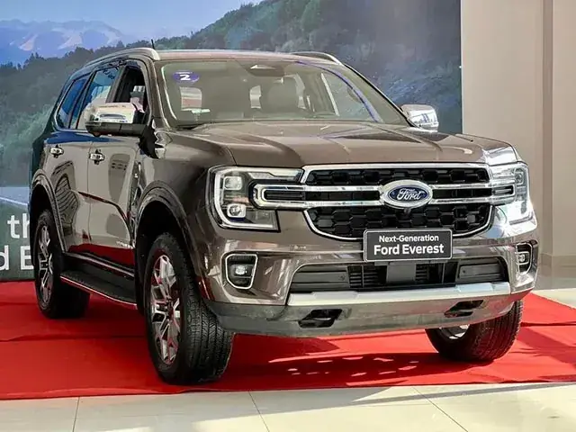 Tổng Hợp Xe Ô Tô Con Ford 7 Chỗ: Everest Và Territory