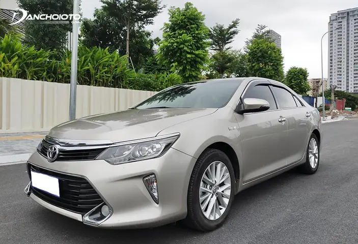 Toyota Camry 2015 – 2017