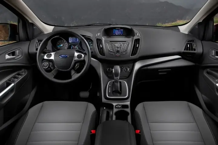 Đánh Giá Xe Ô Tô Lướt Ford Escape 2014 Lâm Đồng Về Nội Thất
