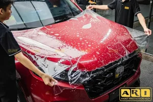 Honda Crv Đã Từ Lâu Trở Thành Lựa Chọn Thông Thái Của Các Gia Đình Việt, Một Mẫu Suv Cân Bằng Hoàn Hảo Giữa Sự Rộng Rãi, Bền Bỉ Và Hiệu Suất Đáng Tin Cậy. Khi Được Khoác Lên Mình Màu Sơn Đỏ Đầy Phong Cách, Chiếc Crv Không Chỉ Là Một Trợ Thủ Đắc Lực Mà Còn Là Một Tuyên Ngôn Về Gu Thẩm Mỹ Tinh Tế Của Chủ Nhân.