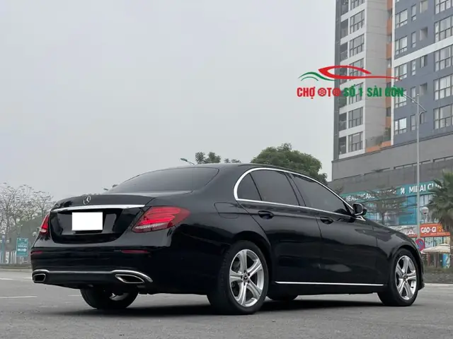 Thông Số Kỹ Thuật Của Mẫu Xe Ô Tô Cũ Mercedes E250 2017 Màu Đen Giá Hơn 1 Tỷ