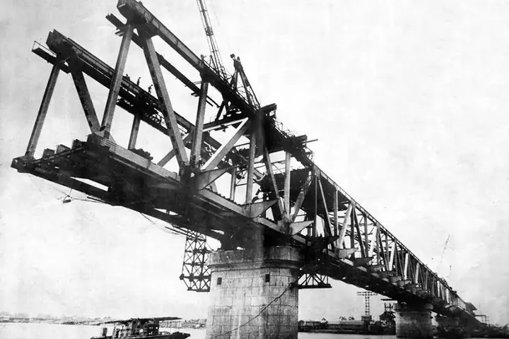 Về Thiết Kế Cầu