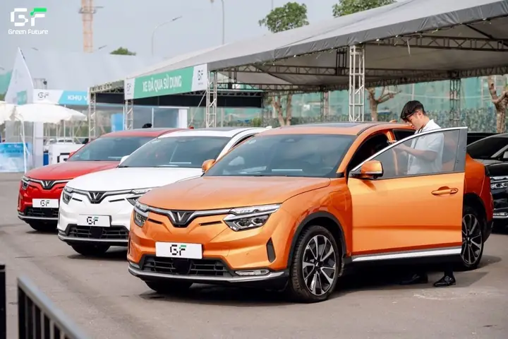 Vì Sao Nên Chọn Green Future Để Thu Mua Ô Tô Cũ? Vì Sao Nên Chọn Green Future Để Thu Mua Ô Tô Cũ?