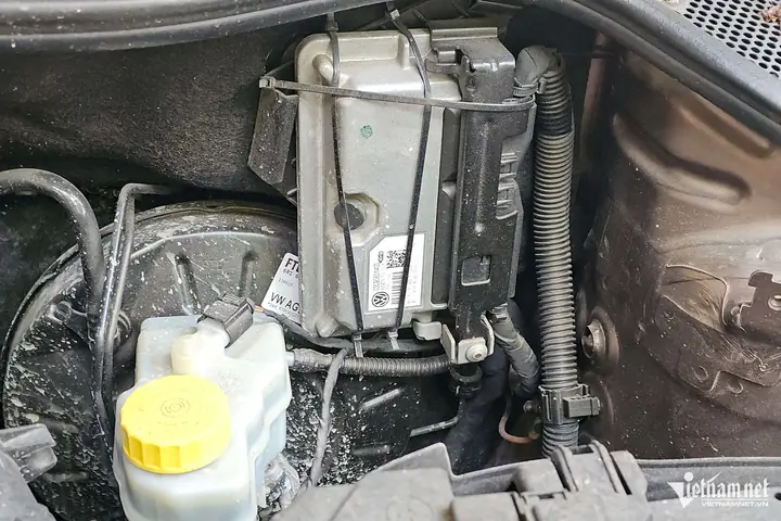 Cần Làm Gì Khi Ô Tô Đang Chạy Bị Chết Máy?