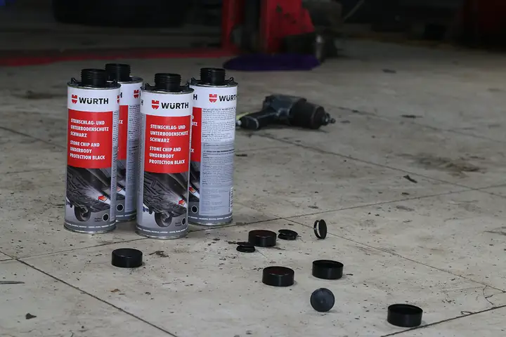 Giá Sơn Phủ Gầm