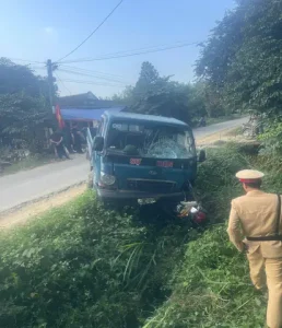 Xe Ô Tô Đi Không Đúng Phần Đường