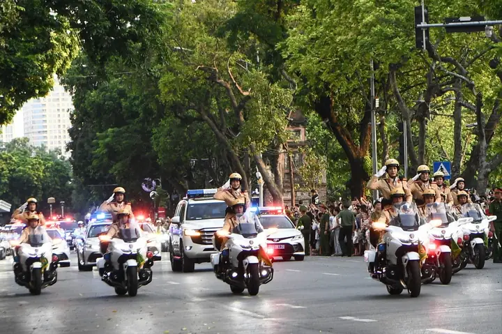 Hà Nội Cấm Nhiều Tuyến Đường Từ Ngày Mai