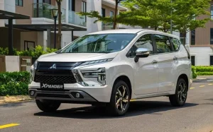 Ô Tô 7 Chỗ Đua Nhau Giảm Giá: Xe "hot" Nhất Thị Trường Cũng Không Thoát, Có Mẫu Rẻ Ngang Ngửa Xe Hạng A