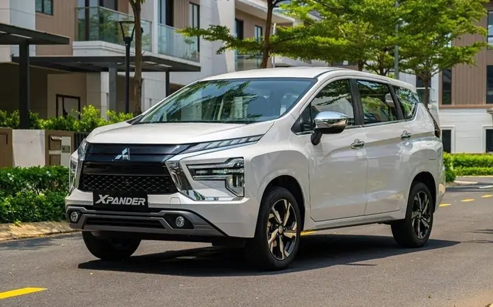 Ô Tô 7 Chỗ Đua Nhau Giảm Giá: Xe "hot" Nhất Thị Trường Cũng Không Thoát, Có Mẫu Rẻ Ngang Ngửa Xe Hạng A