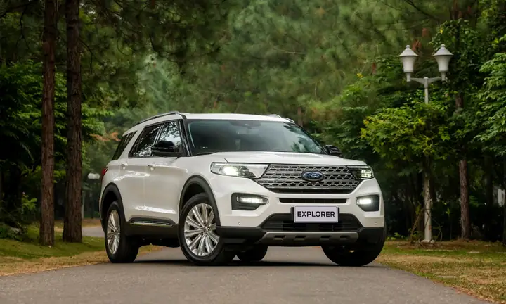 Giá Xe Ford Explorer Từ 2.439.000.000 Vnđ