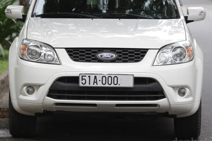 Đánh Giá Chi Tiết Ford Escape 2015: Có Nên Mua Lại Hiện Nay?