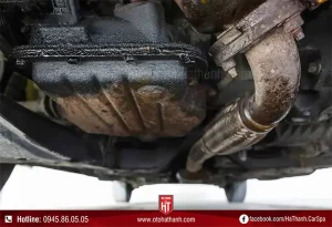 Dấu Hiệu Nhận Biết Xe Ô Tô Bị Chảy Dầu
