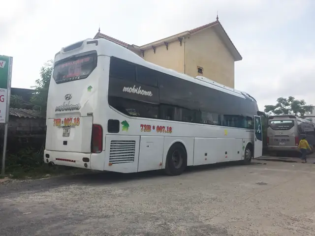 Xe Ô Tô Giường Nằm Ba Hai