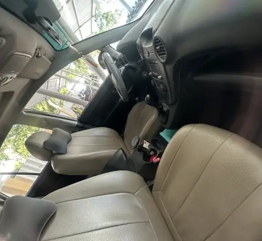 Xe Ô Tô Dùng Chung 07 Chỗ Ngồi; Nhãn Hiệu Kia Carens; Biển Kiểm Soát 92e-0959; Màu Sơn: Bạc; Số Khung: Rnyfg52129c005338; Số Máy: G4ka9h363114; Năm Sản Xuất/sử Dụng: 2009