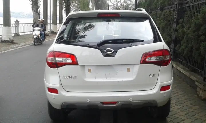 Xe Ô Tô Hiệu Samsung Qm5