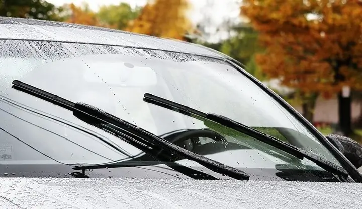 Cần Gạt Mưa Xe Ô Tô Là Gì? Gạt Mưa Xe Honda City