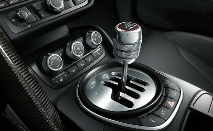 Mua Xe Lần Đầu, Nên Mua Số Sàn (mt) Hay Số Tự Động (at) ? - Honda Ôtô Cộng Hòa