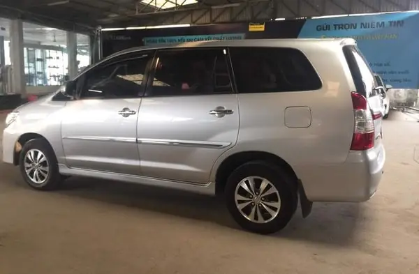 Hướng Dẫn Thay Thế Ắc Quy Cho Xe Toyota Innova 2004 Đến 2015 Chi Tiết Nhất.