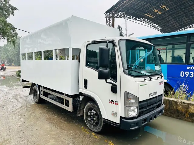 Vì Sao Xe Tập Lái Isuzu Lại Được Coi Là Sự Lựa Chọn Hàng Đầu?