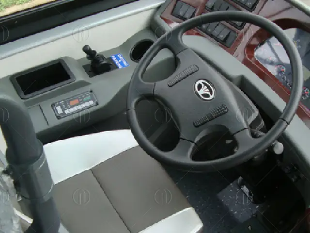 Ngoại Thất Xe Khách Daewoo 47 Chỗ Fx120