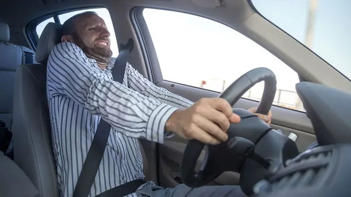 Đạp Ga Nhưng Xe Ô Tô Không Tăng Tốc, Nguyên Nhân Do Đâu?