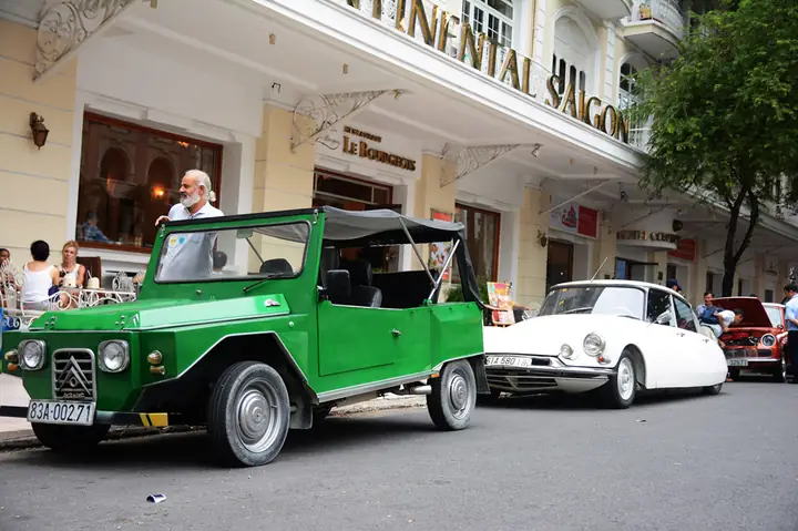 Cáºn Cảnh ô Tã´ La Dalat, Xe Hæ¡i ‘made In Vietnam’ Äầu Tiãªn Cáºn Cảnh ô Tã´ La Dalat, Xe Hæ¡i ‘made In Vietnam’ Äầu Tiãªn