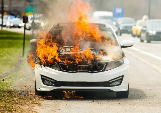 Xe Bá»c Khã³i Nghi Ngãºt Vã¬... Lãªn Äá»i Cáº·p Gæ°æ¡ng